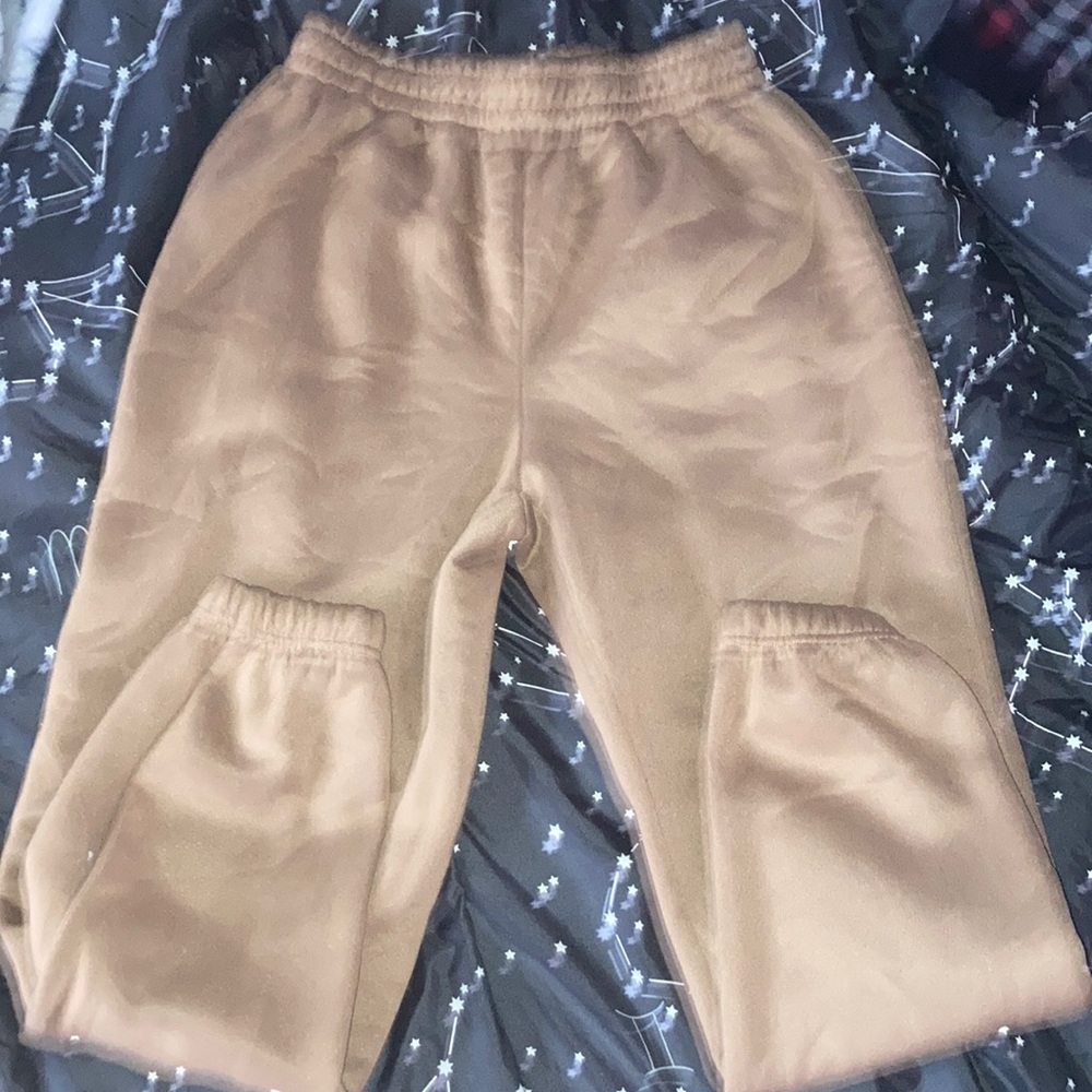 super cozy brown joggers/sweats